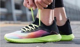 最新跑鞋爆料网站推荐,最新爆料网站推荐，领跑潮流鞋履大盘点